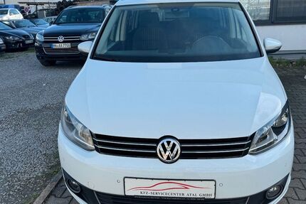 VW Touran 136.000 km 12.775 &euro; Neuenstadt-Stein a.K. 74196