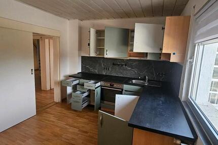 Haus Lampertheim - 2 Zimmer, 75 m&sup2;, 1.050&euro; | Angebot:25152770
