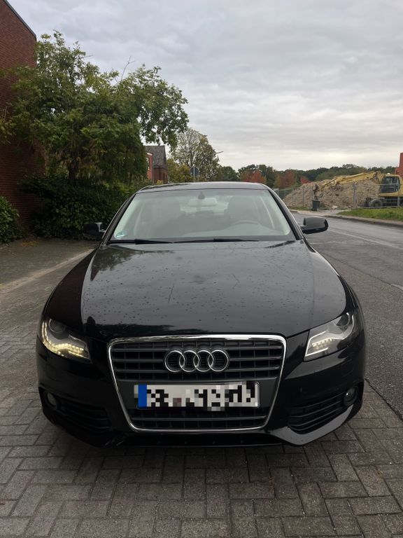 Audi A4 180.500 km 8.100 € Oelde 59302