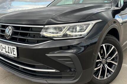 VW Tiguan 159.800 km 24.490 € Böblingen/Stuttgart 71034