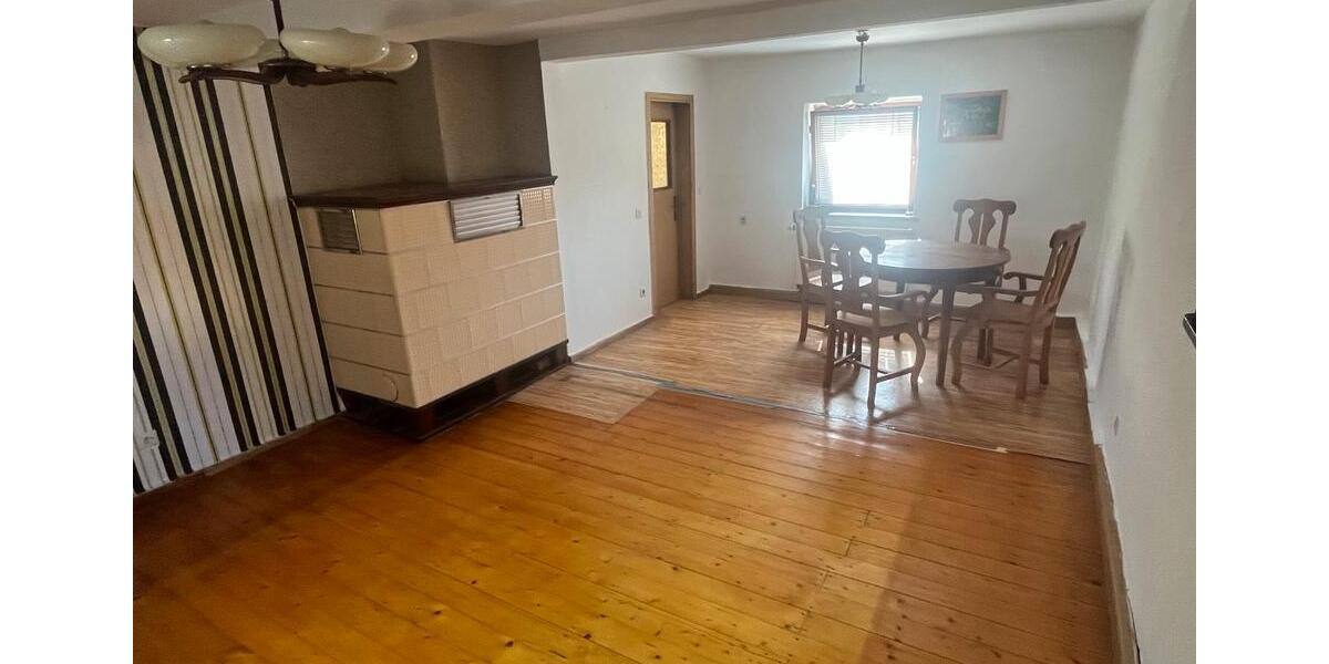 Einfamilienhaus Am Ettersberg - 160.000&euro; | Angebot:27120304