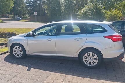 Ford Focus 162.000 km 5.799 &euro; Osnabrück 49078