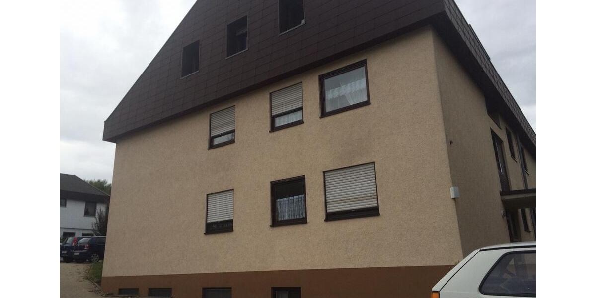 Dachgeschoßwohnung Rottenburg am Neckar - 2.5 Zimmer, 60 m&sup2;, 220.000&euro; | Angebot:23714041