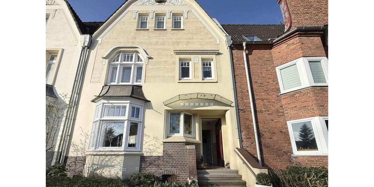 Einfamilienhaus Neumünster - 5 Zimmer, 180 m&sup2;, 459.000&euro; | Angebot:26333469