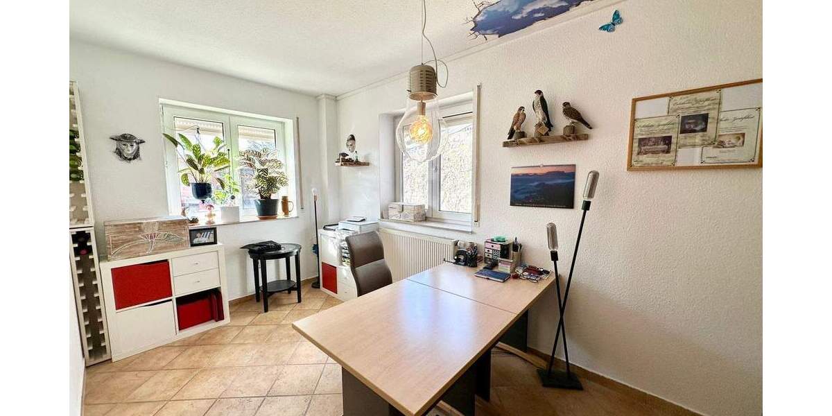 Doppelhaushälfte Freital - 6 Zimmer, 167 m&sup2;, 450.000&euro; | Angebot:25476510
