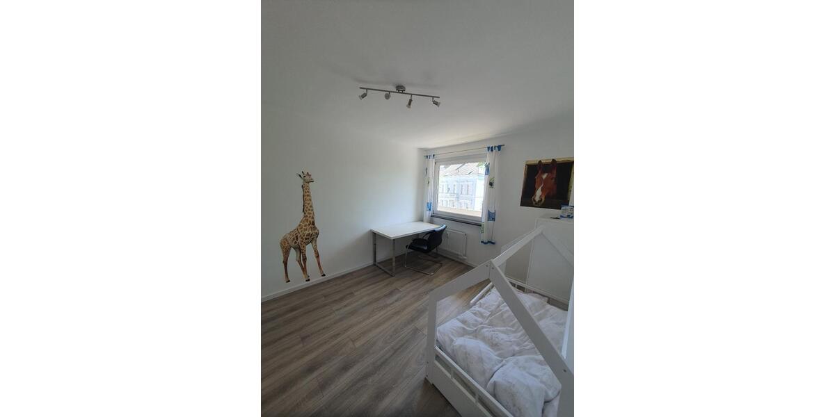 Etagenwohnung Roetgen - 1 Zimmer, 80 m&sup2;, 1.350&euro; | Angebot:26382943