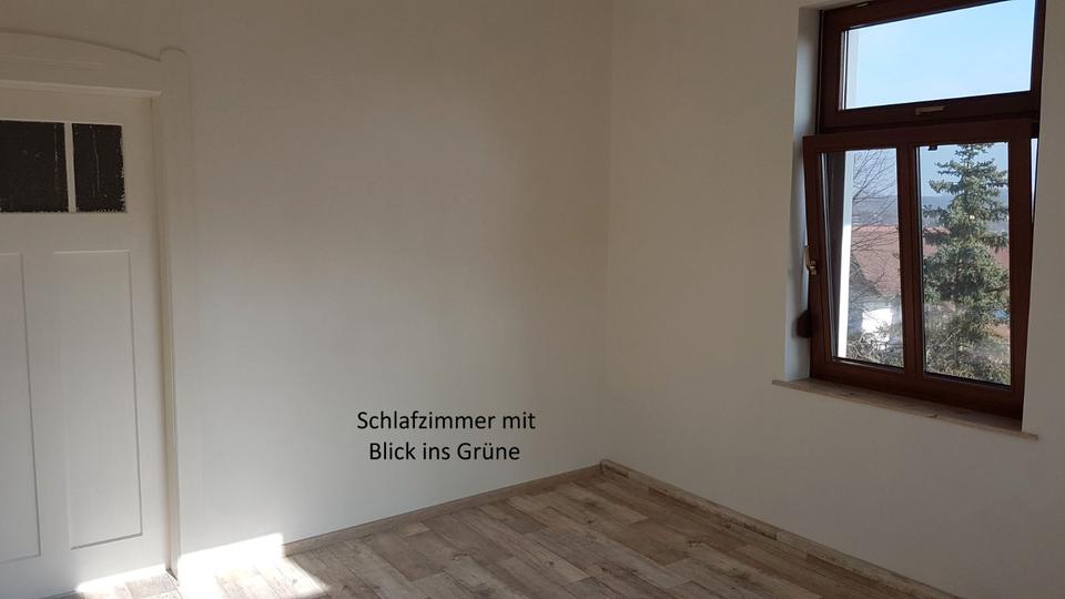 Etagenwohnung Crimmitschau - 5 Zimmer, 120 m&sup2;, 600&euro; | Angebot:26346511