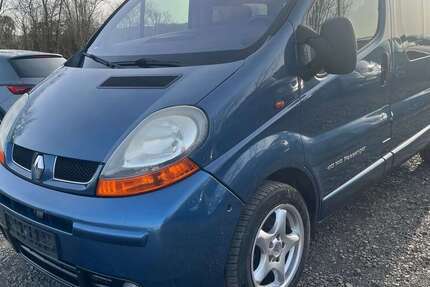 Renault Trafic 325.952 km 4.299 &euro; Gladenbach 35075