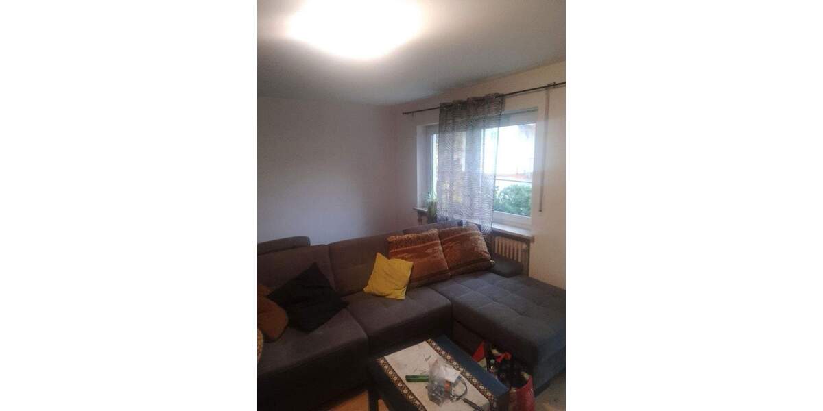 EinZimmerAppartement mit eigenem Stellplatz plus Tiefgaragenplatz !! 1 zimmer