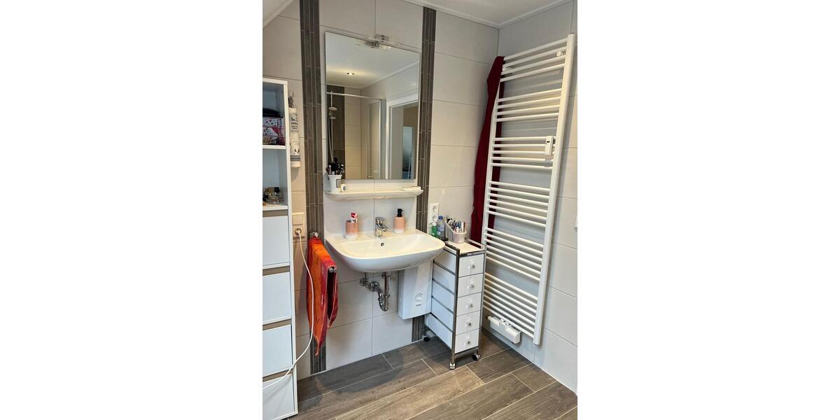 Dachgeschoßwohnung Geeste - 3 Zimmer, 82 m&sup2;, 620&euro; | Angebot:26669477