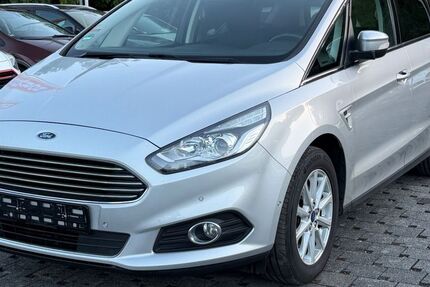Ford S-Max 96.000 km 10.995 &euro; Boppard 56154