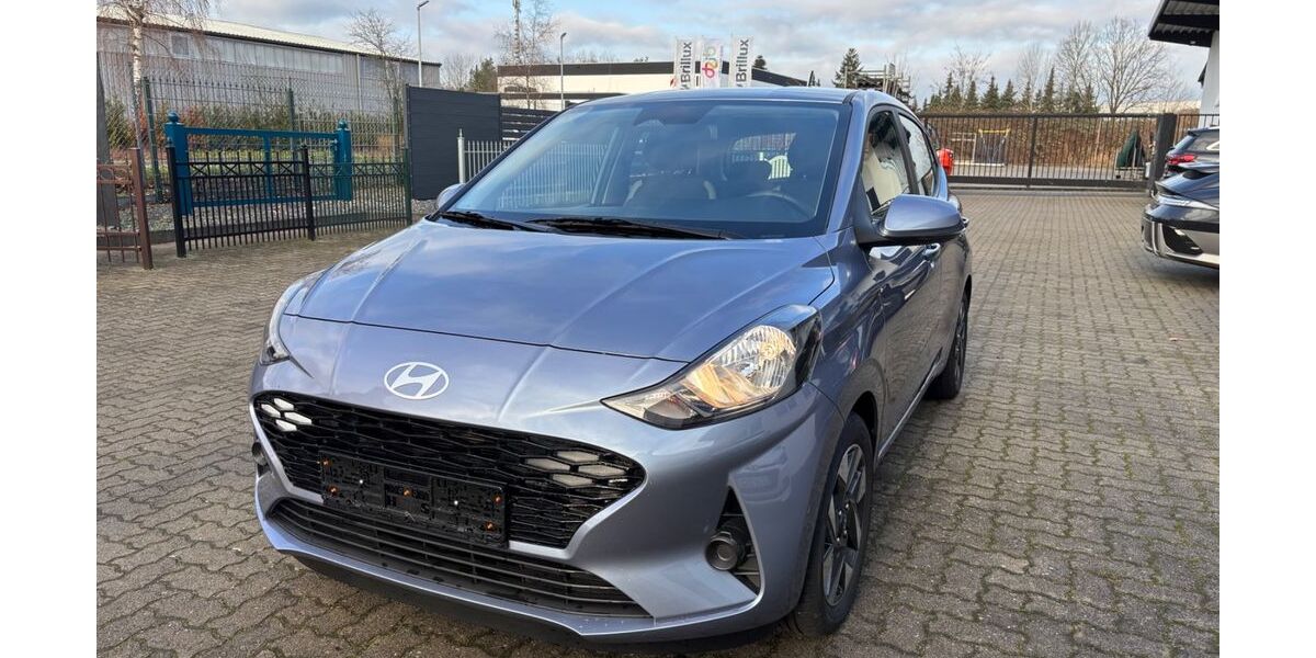 Hyundai i10 3.950 km 16.980 &euro; Ahnsbeck 29353