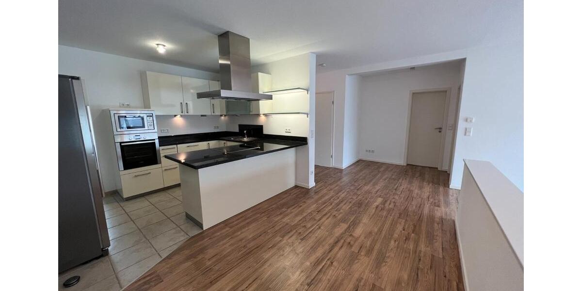 Etagenwohnung Velpke - 4.5 Zimmer, 147 m&sup2;, 1.320&euro; | Angebot:26406029