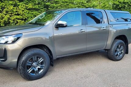Toyota Hilux 61.700 km 37.500 &euro; Schwaig 90571