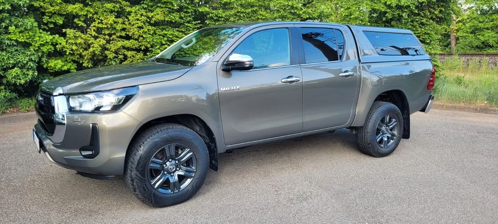 Toyota Hilux 61.700 km 37.500 &euro; Schwaig 90571