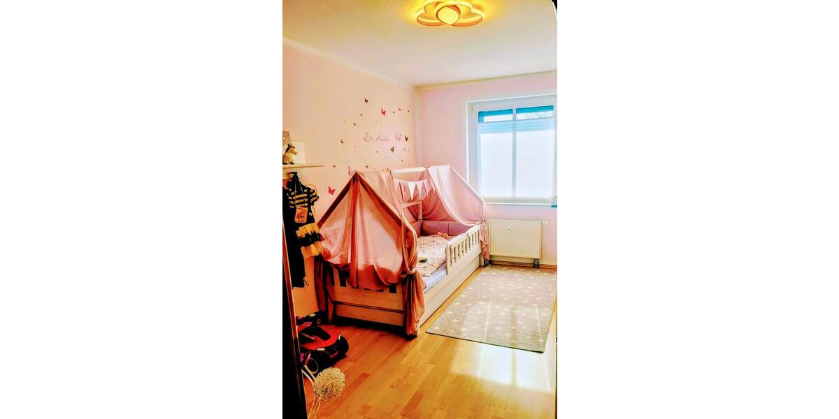 Etagenwohnung Dessau-Roßlau Dessau - 4 Zimmer, 90 m&sup2;, 970&euro; | Angebot:26635233