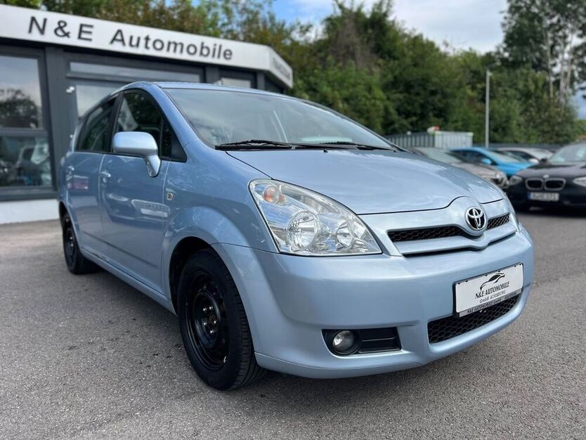Corolla Verso