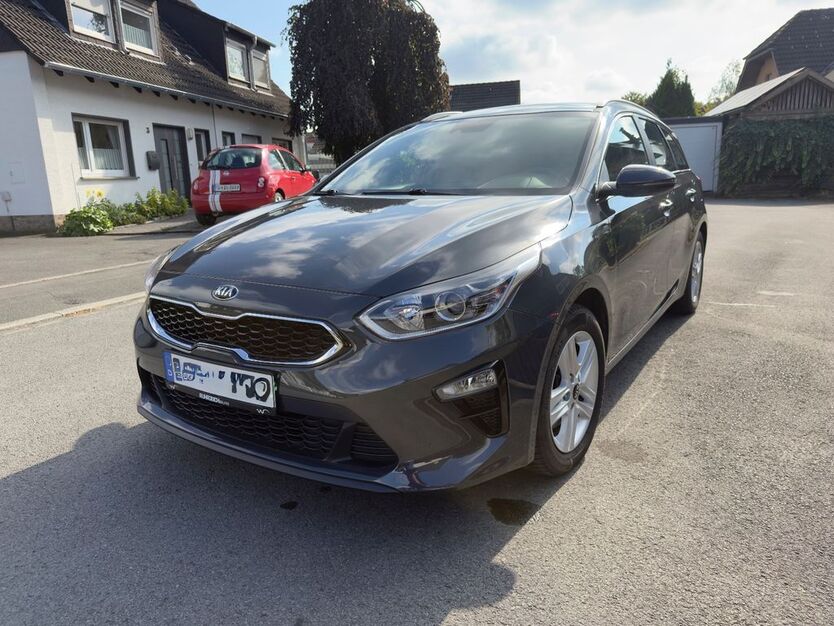 Kia ceed Sportswagon 104.000 km 13.590 € Bönen 59199