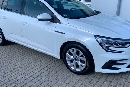 Renault Megane 137.000 km 10.990 &euro; Chemnitz OT Mittelbach 09224