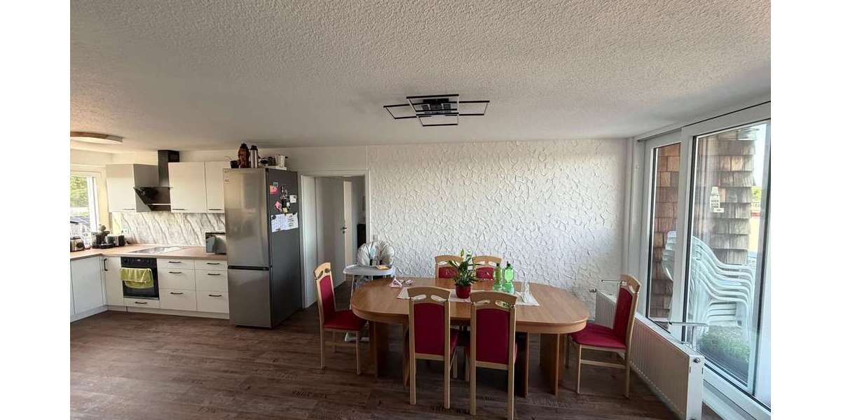 Etagenwohnung Schwieberdingen Neumühle - 4 Zimmer, 130 m&sup2;, 1.250&euro; | Angebot:26790952