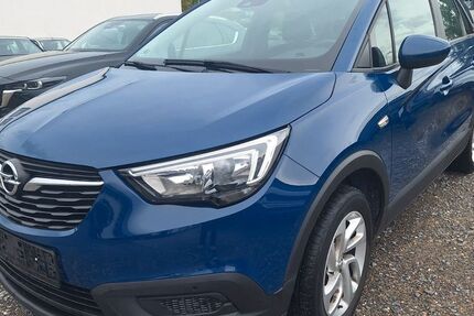 Opel Crossland (X) 113.000 km 9.700 &euro; Karlsruhe 76185