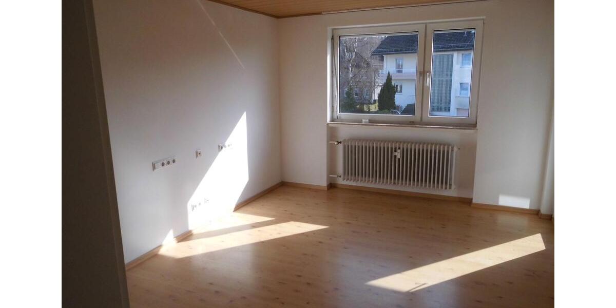 Etagenwohnung Bad Hersfeld - 3.5 Zimmer, 89 m&sup2;, 198.000&euro; | Angebot:26885815