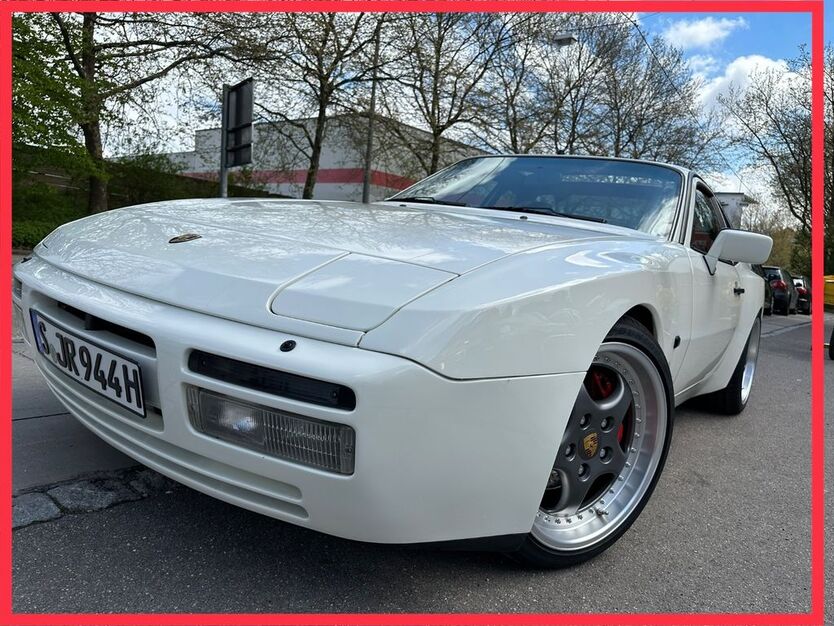Porsche 944 99.999 km 39.999 € Stuttgart 70435