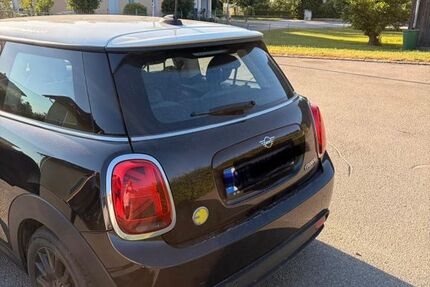 Mini Cooper SE 17.500 km 22.900 &euro; Salching 94330