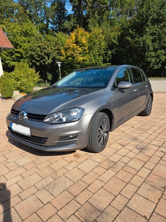 VW Golf 160.500 km 11.400 € Rüdenhausen 97355