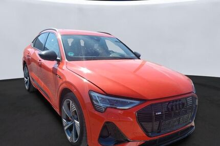 Audi e-tron 35.600 km 37.950 &euro; Salzgitter 38259