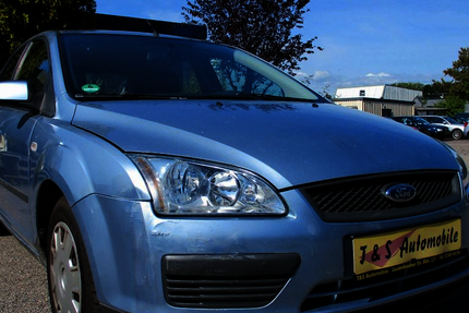 Ford Focus 130.000 km 799 &euro; Dresden 01277