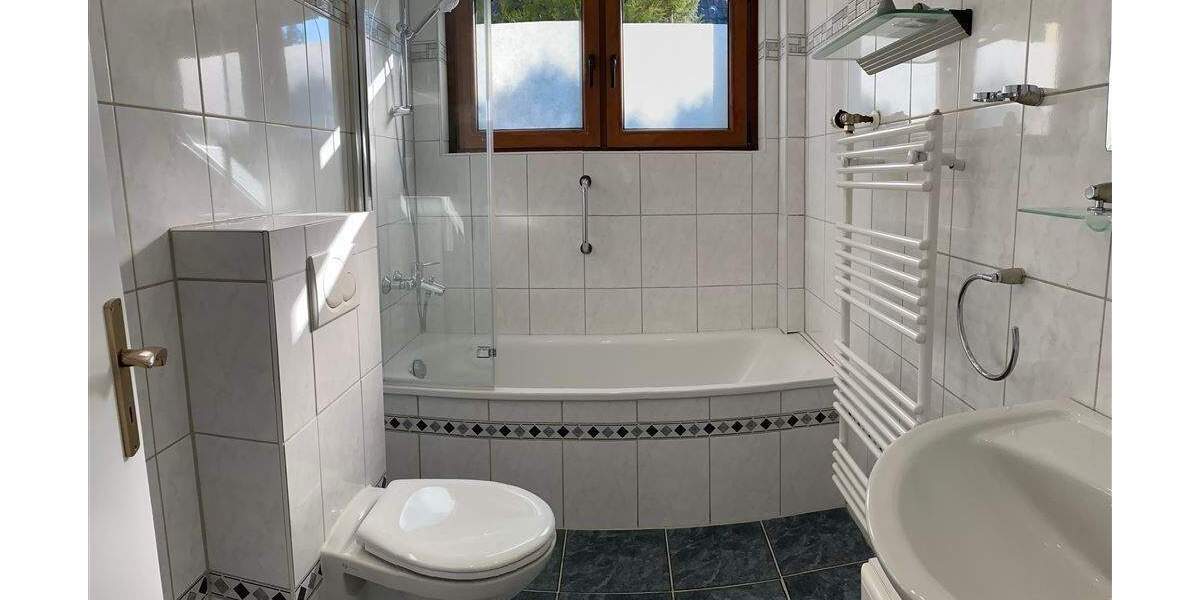 Etagenwohnung Delmenhorst Düsternort - 3 Zimmer, 100 m&sup2;, 850&euro; | Angebot:24620177