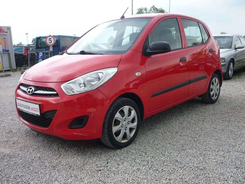 i10