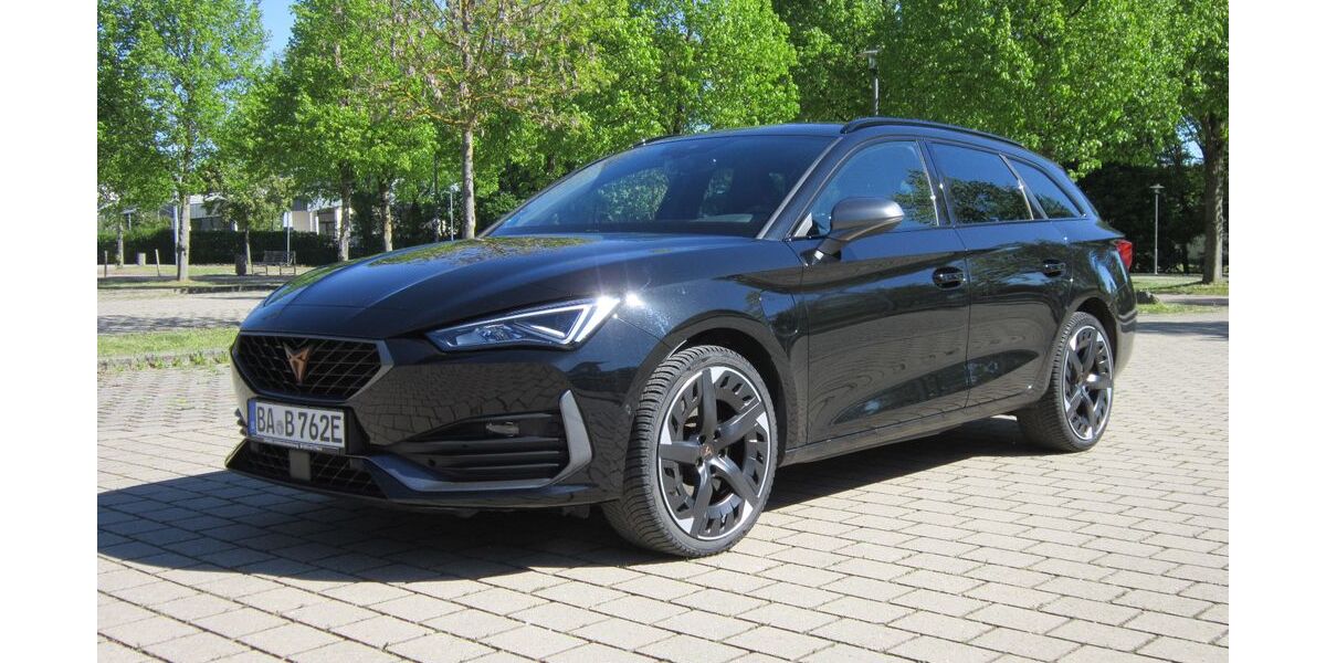 Cupra Leon 73.000 km 20.900 &euro; Hirschaid 96114
