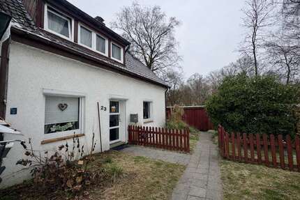 Haus zum Kaufen in Bremen Huchting 310.000 € 140 m² 4 zimmer