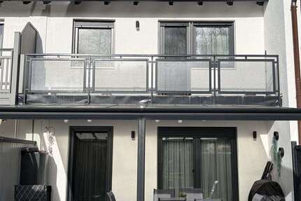 Haus München Aubing-Lochhausen-Langwied - 5 Zimmer, 125 m&sup2;, 1.150.000&euro; | Angebot:26327540