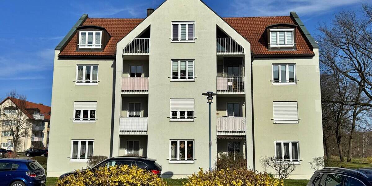 Etagenwohnung Bischofswerda - 3 Zimmer, 72 m&sup2;, 94.000&euro; | Angebot:26117724