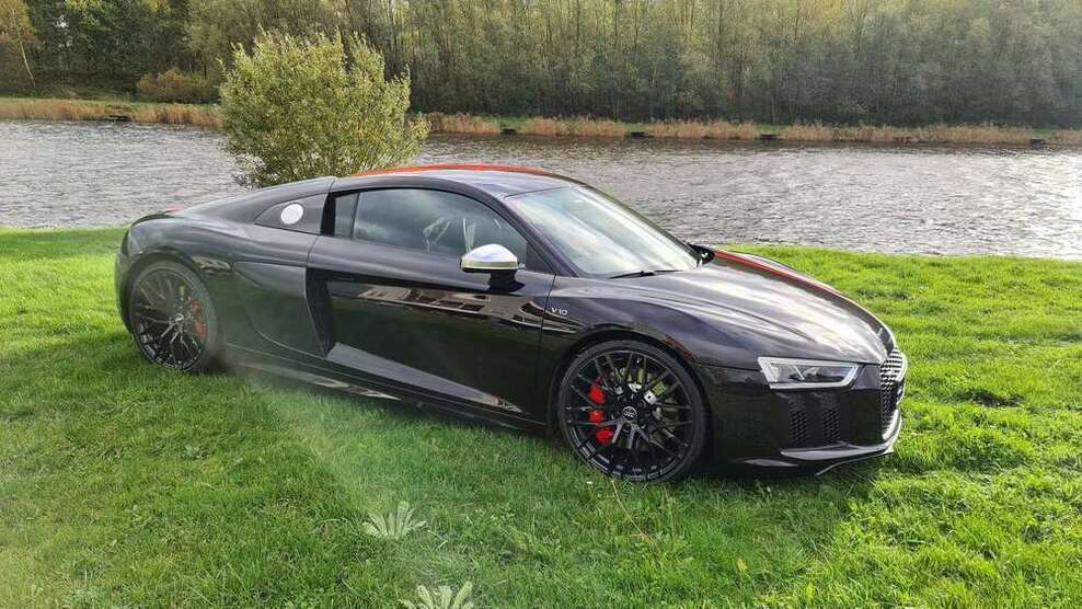 R8