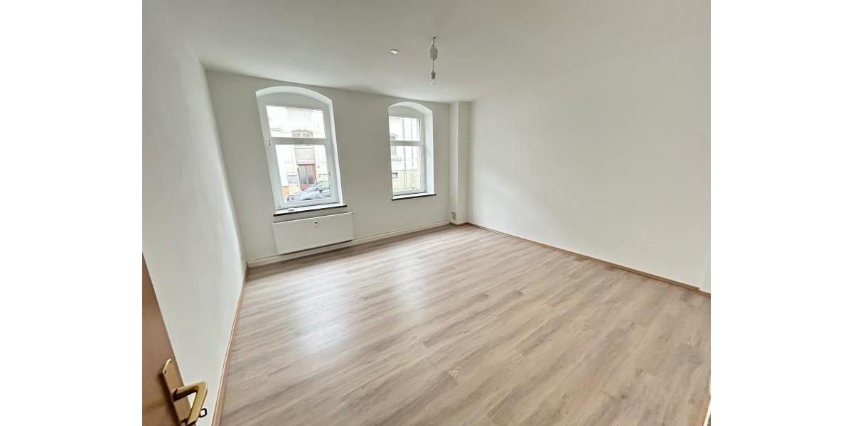 Etagenwohnung Mittweida - 1 Zimmer, 37 m&sup2;, 295&euro; | Angebot:25418302