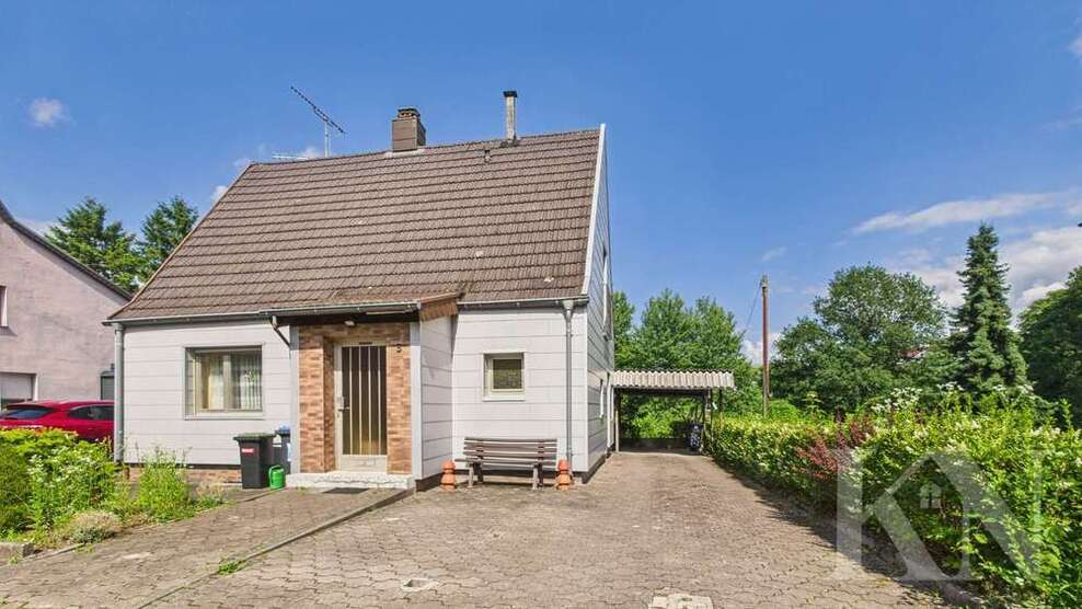 Haus zum Kaufen in Sankt Ingbert 198.000 € 142.83 m²