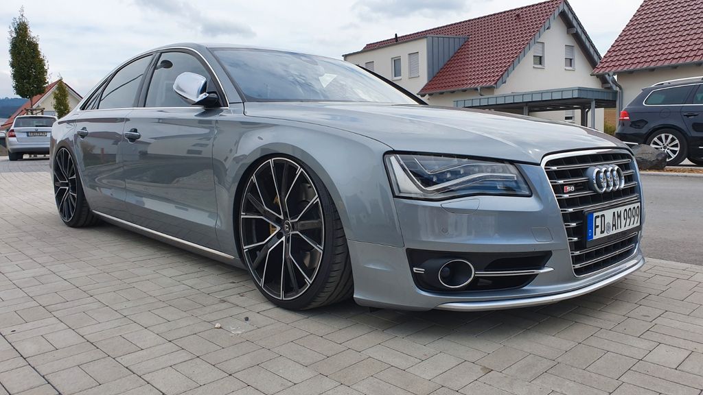 Audi A8 161.000 km 19.600 &euro; Hünfeld 36088