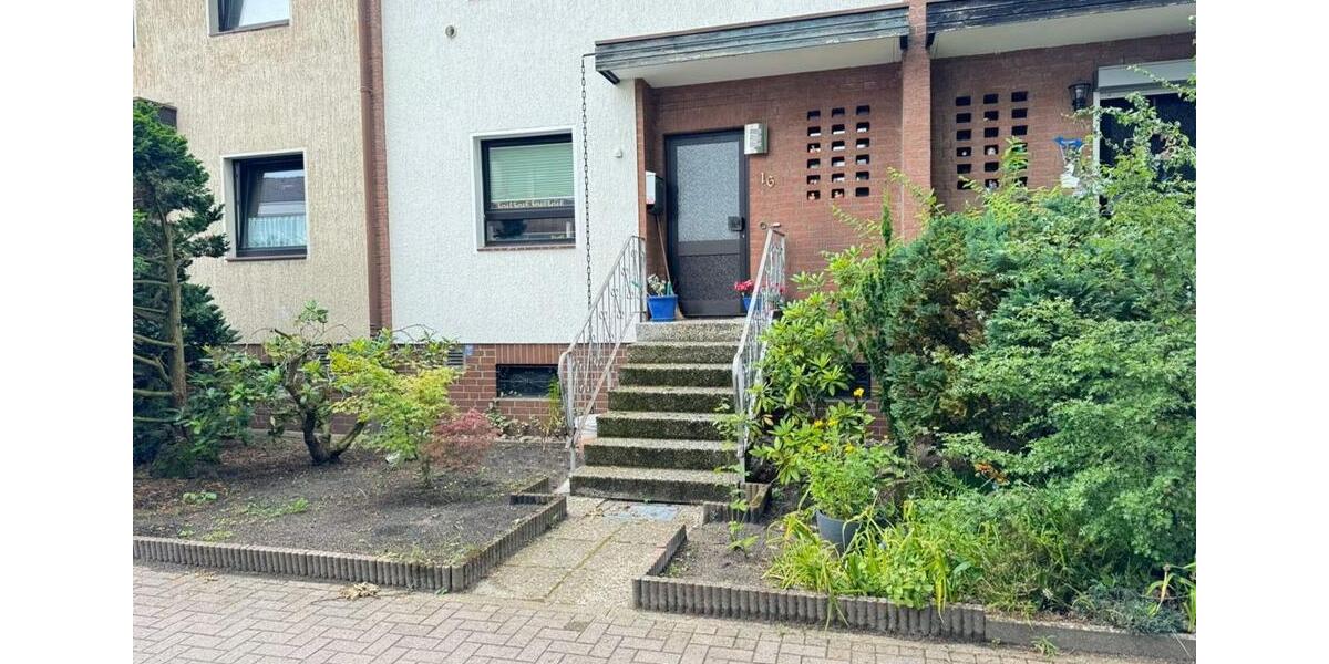 Ansprechendes 5-Zimmer-Reihenhaus mit guter Innenausstattung 5 zimmer