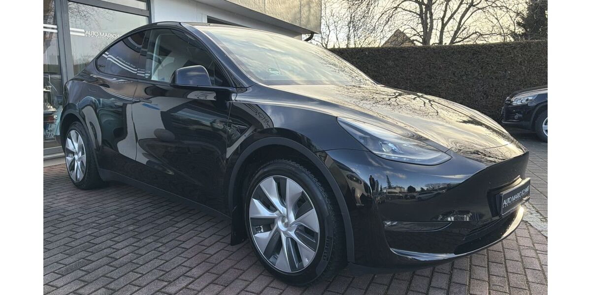 Tesla Model Y 46.500 km 37.950 &euro; Königsbrunn bei Augsburg 86343