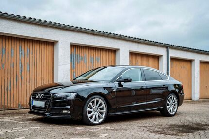 Audi A5 136.000 km 15.250 &euro; Bad Salzuflen 32108