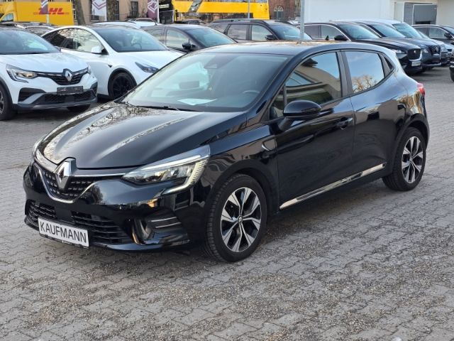 Renault Clio 25.300 km 16.890 &euro; Berlin 13581