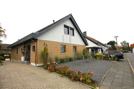 Haus zum Mieten in Meckenheim Lüftelberg 2.200 € 160 m² 5 zimmer