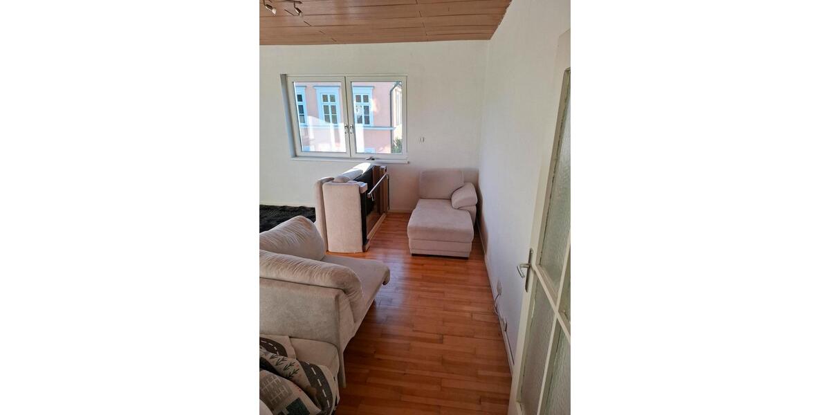 Etagenwohnung Frensdorf - 3 Zimmer, 100 m&sup2;, 920&euro; | Angebot:26368929