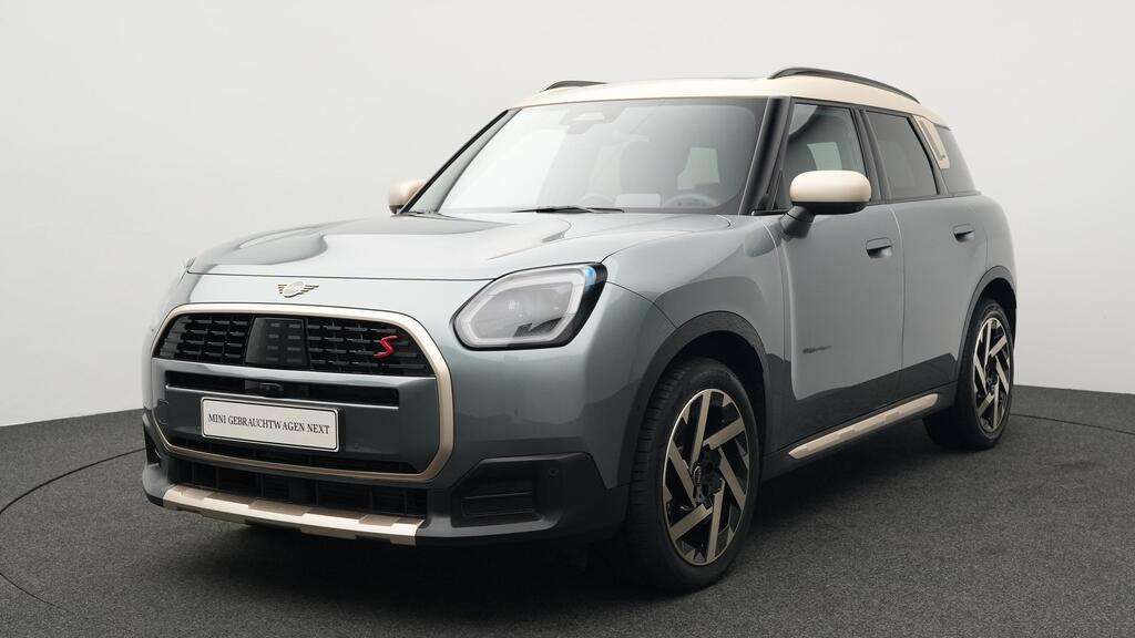 Mini Countryman S All4 11.640 km 44.452 &euro; München 80788