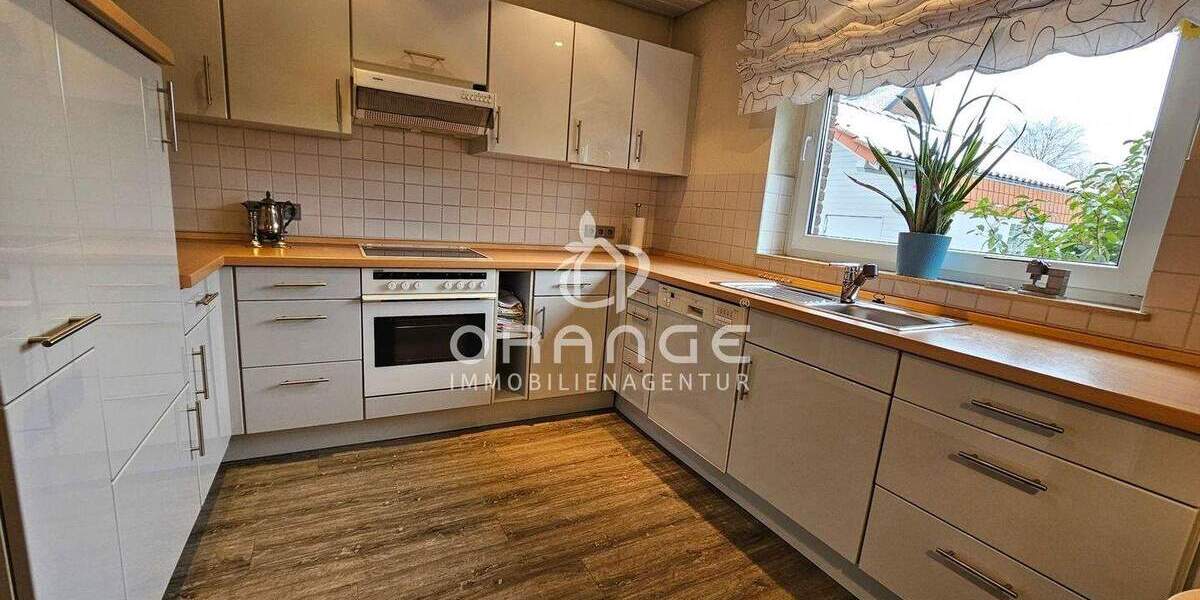 Einfamilienhaus Porta Westfalica Neesen - 4 Zimmer, 150 m&sup2;, 1.400&euro; | Angebot:24423549