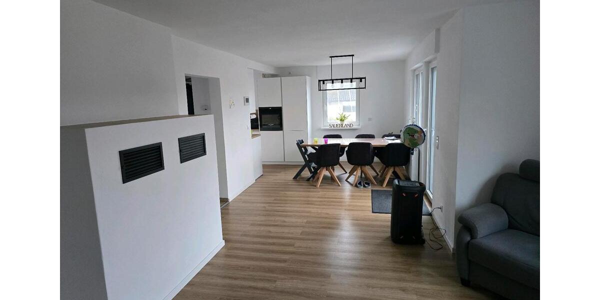 Einfamilienhaus Sundern (Sauerland) - 6 Zimmer, 138 m&sup2;, 330.000&euro; | Angebot:26841257